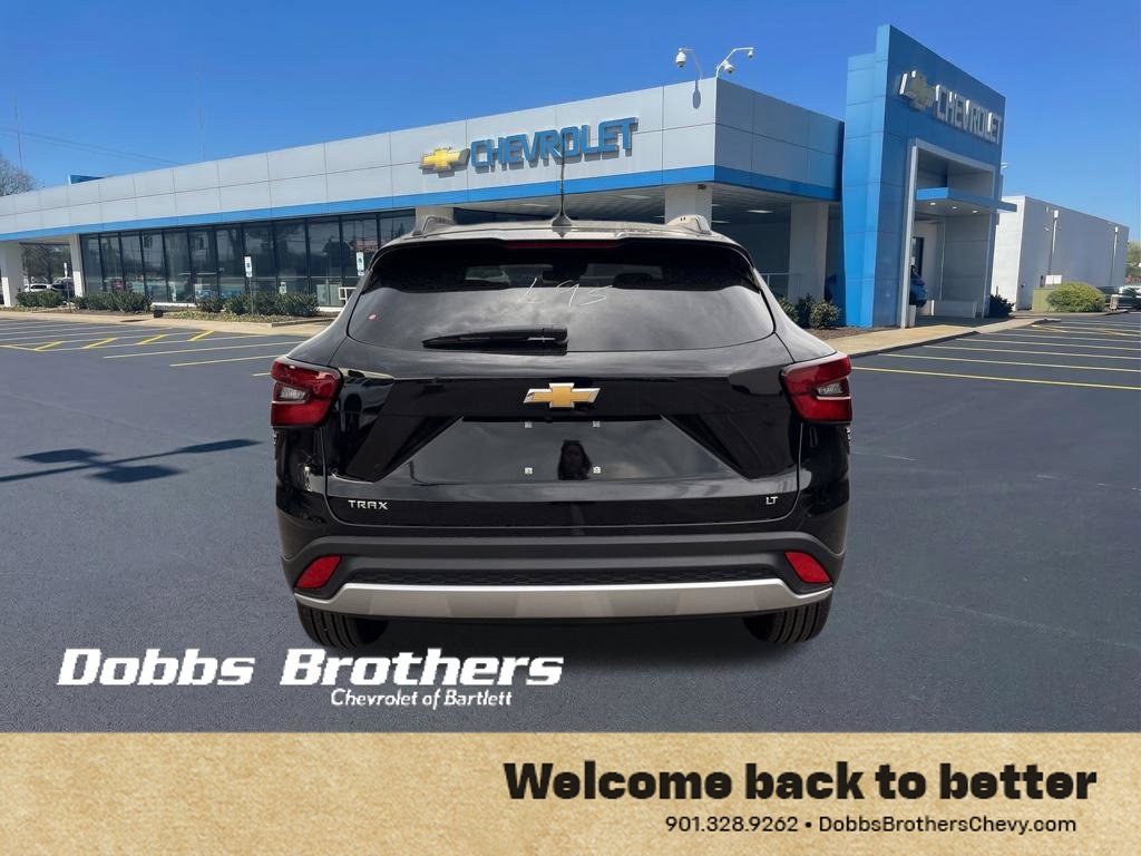 New 2026 Chevrolet Trax LT w/ LT Convenience Package FWD image 7