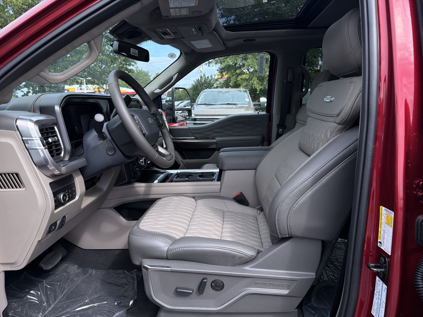 New 2026 Ford F350 Platinum w/ Platinum Plus Package AWD/4WD image 23