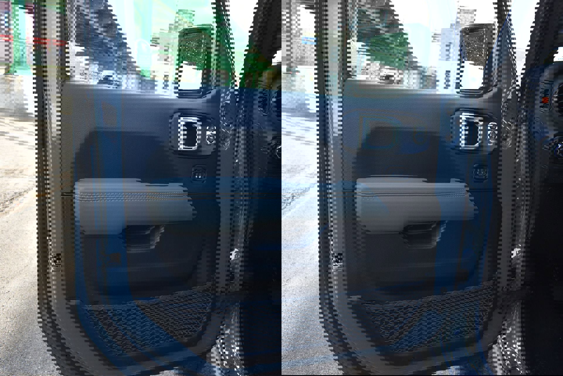 New 2026 Jeep Gladiator Mojave image 12