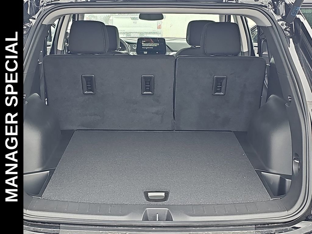 New 2025 Chevrolet Blazer LT w/ Convenience Package image 12