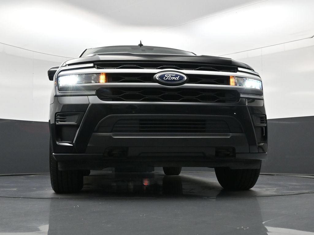 Used 2022 Ford Expedition Max XLT AWD/4WD image 21