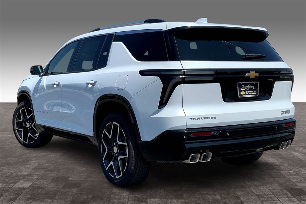 New 2026 Chevrolet Traverse High Country w/ LPO, Floor Liner Package image 4