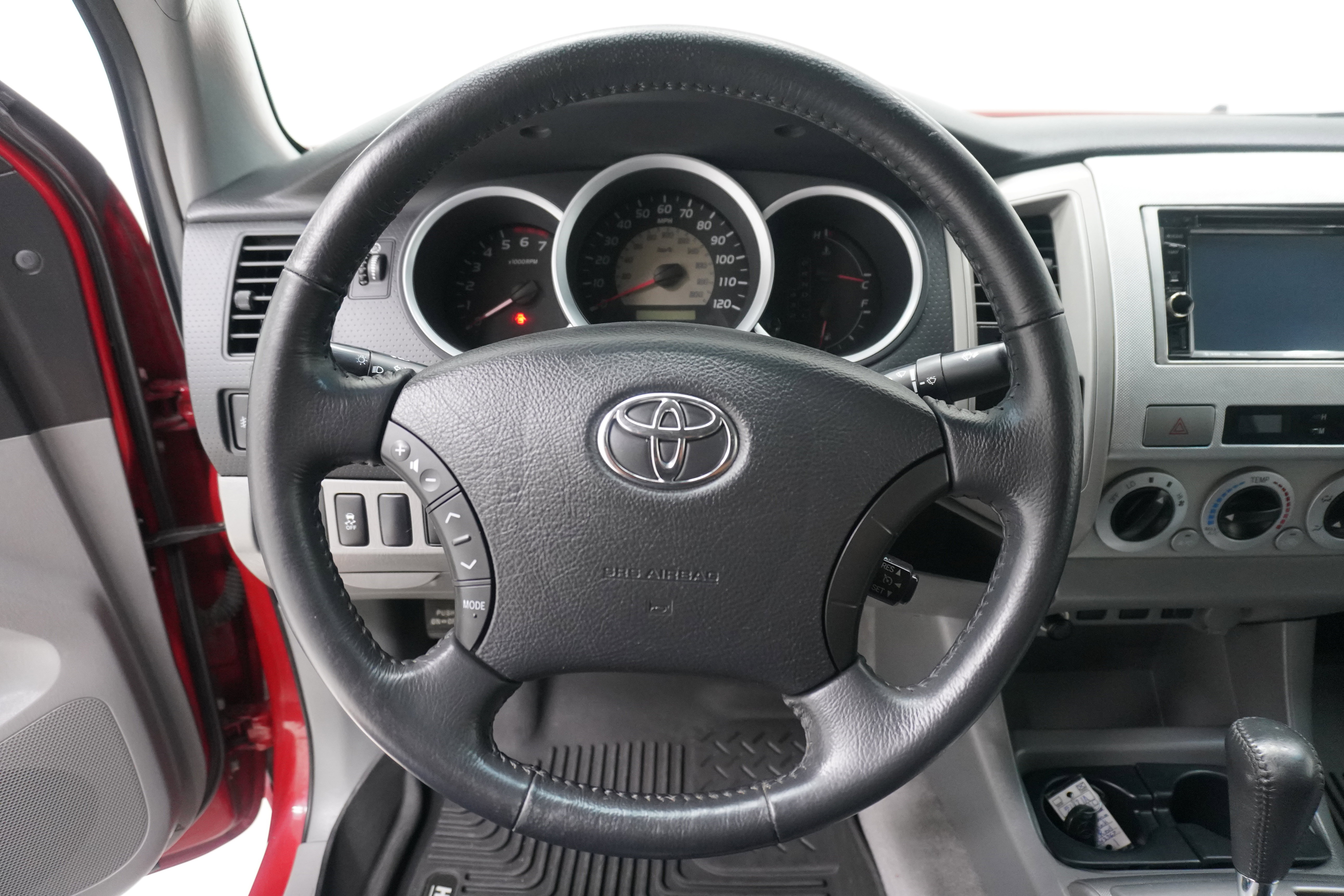 Used 2010 Toyota Tacoma PreRunner RWD image 14