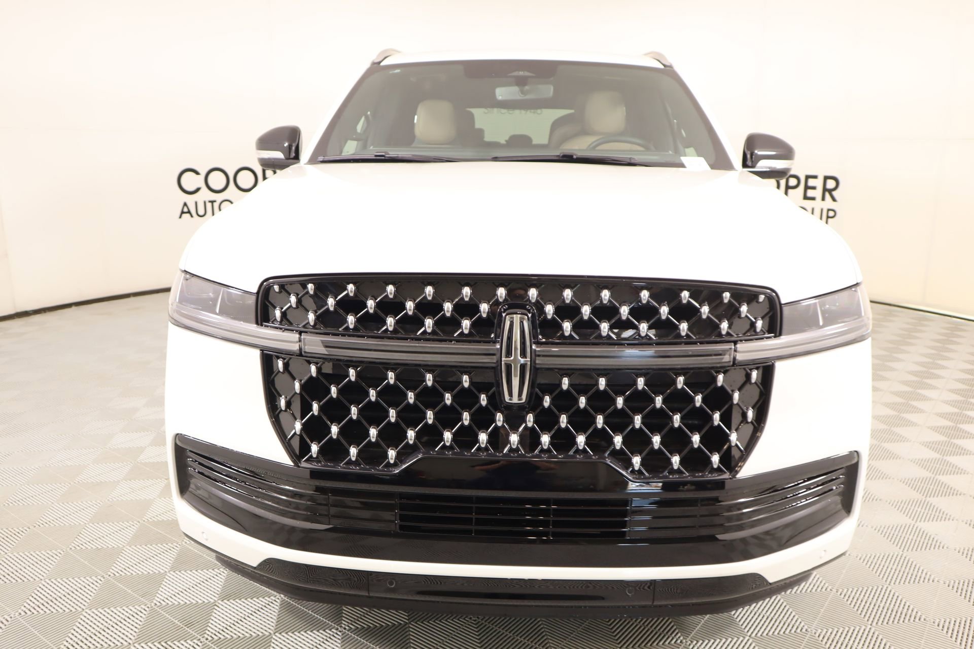 New 2026 Lincoln Navigator L Black Label AWD/4WD image 9
