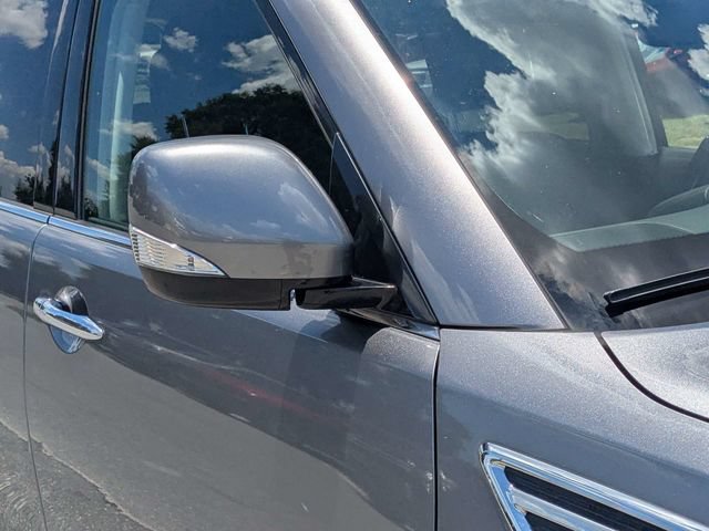 Used 2022 Nissan Armada SV w/ SV Appearance Package RWD image 12