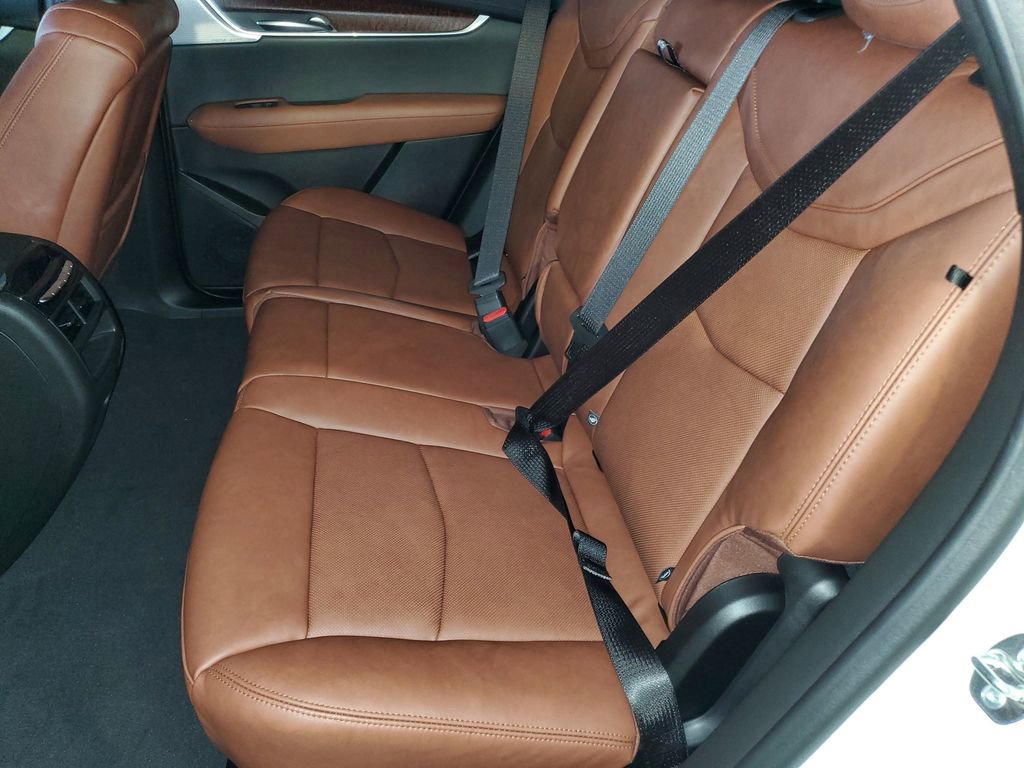 New 2026 Cadillac XT5 Premium Luxury w/ Driver Assist Package FWD image 11