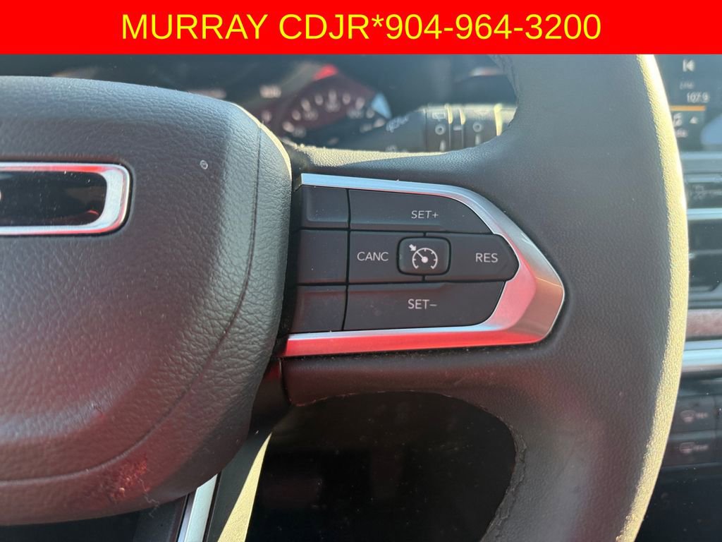 Used 2024 Jeep Compass Latitude image 23