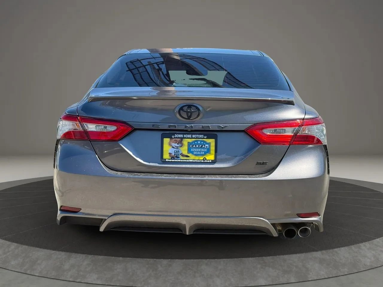 Used 2018 Toyota Camry SE w/ Convenience Package FWD image 7