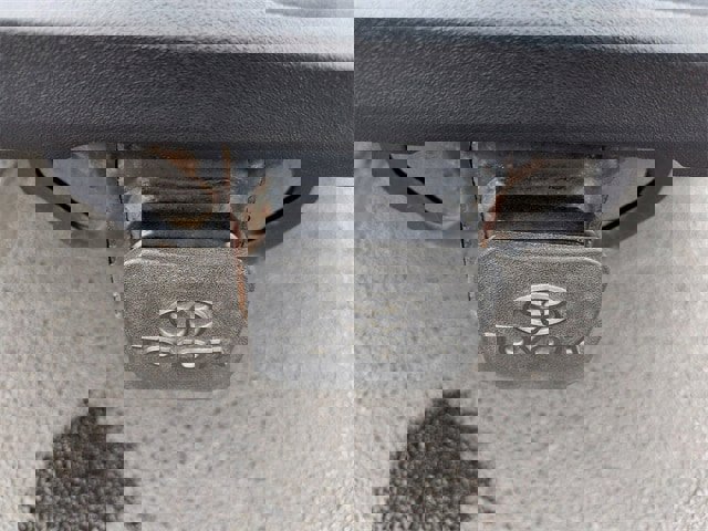 Used 2017 Toyota Tacoma Limited image 13