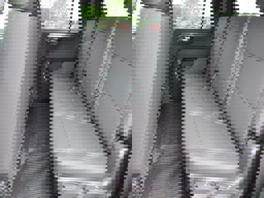 New 2025 Chevrolet Tahoe 4WD image 28