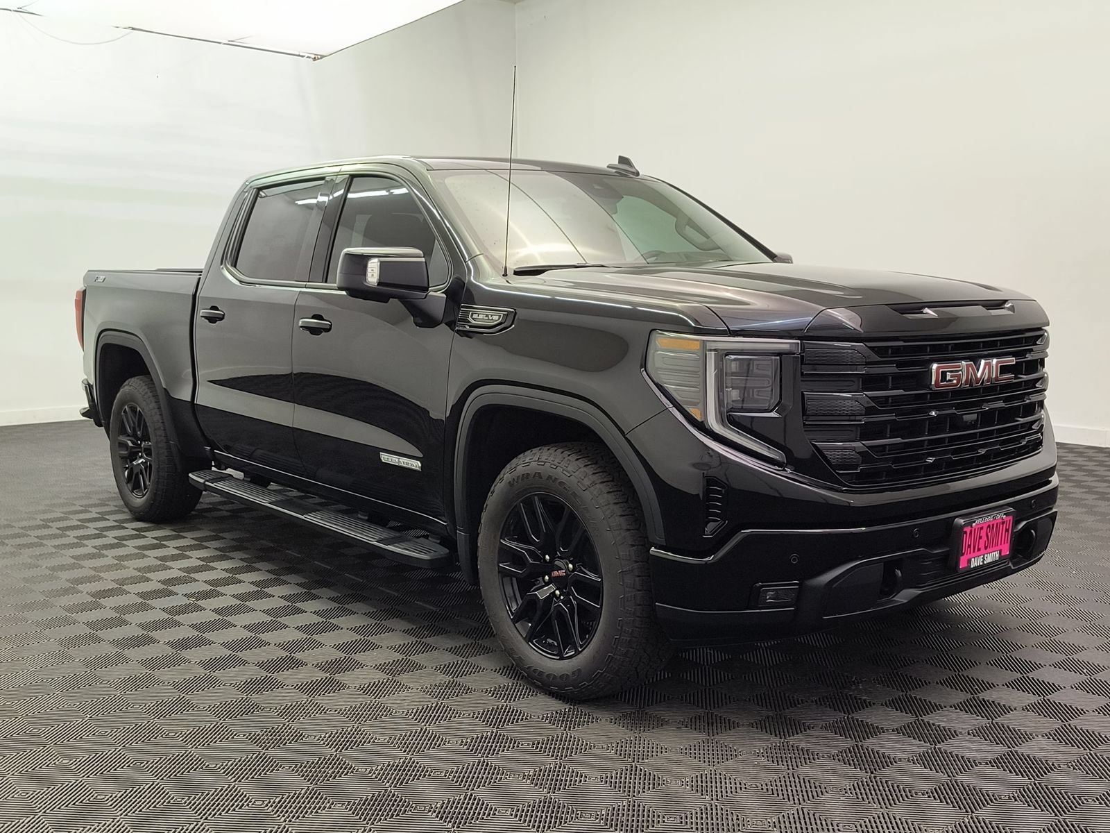 New 2026 GMC Sierra 1500 Elevation w/ Elevation Premium Package AWD/4WD image 7