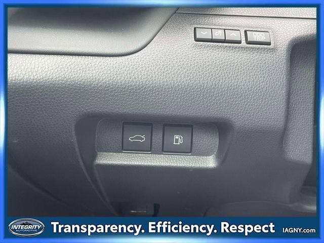 Used 2023 Toyota Crown AWD/4WD image 20