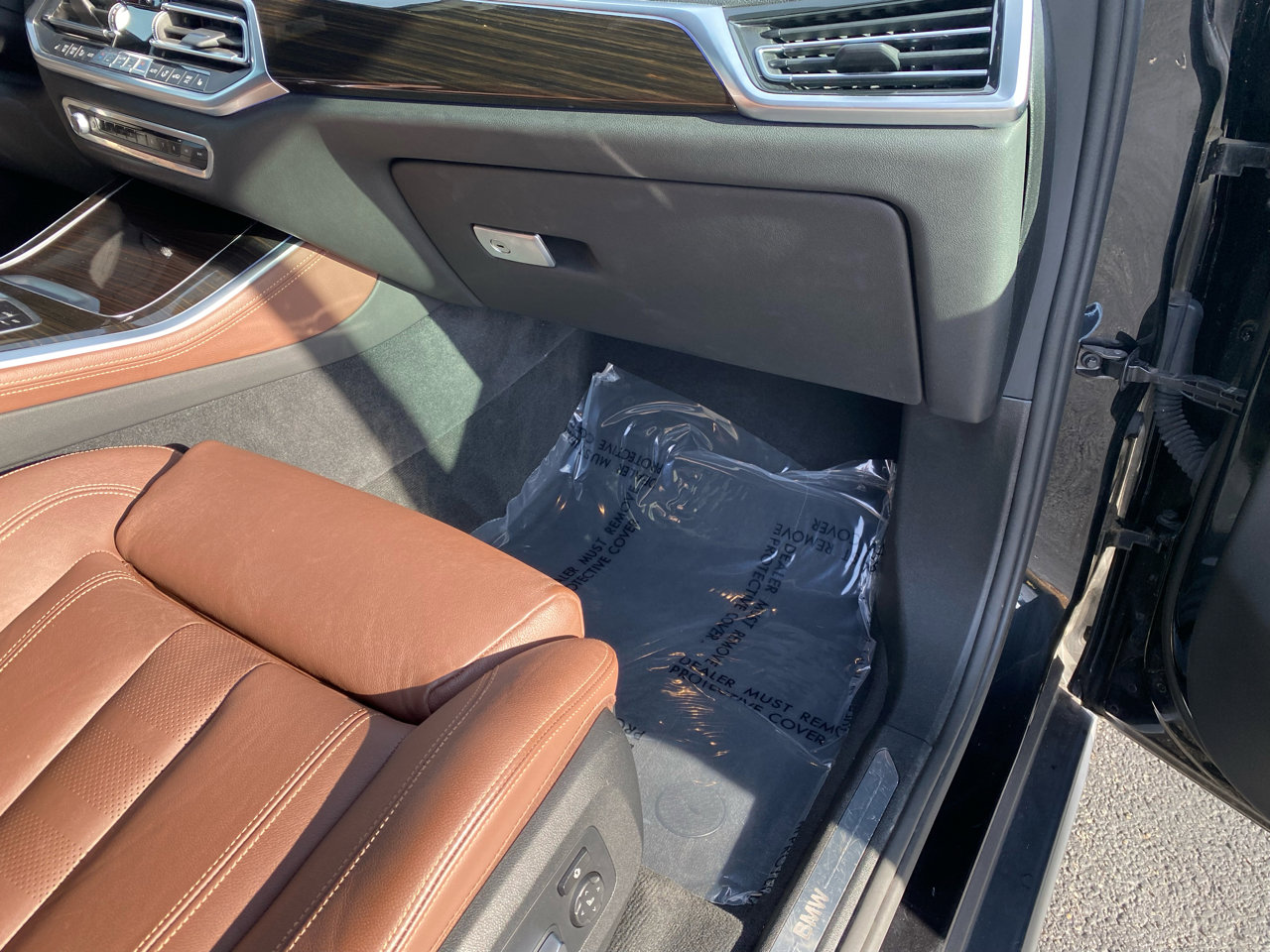 Used 2019 BMW X5 xDrive40i w/ Executive Package image 16