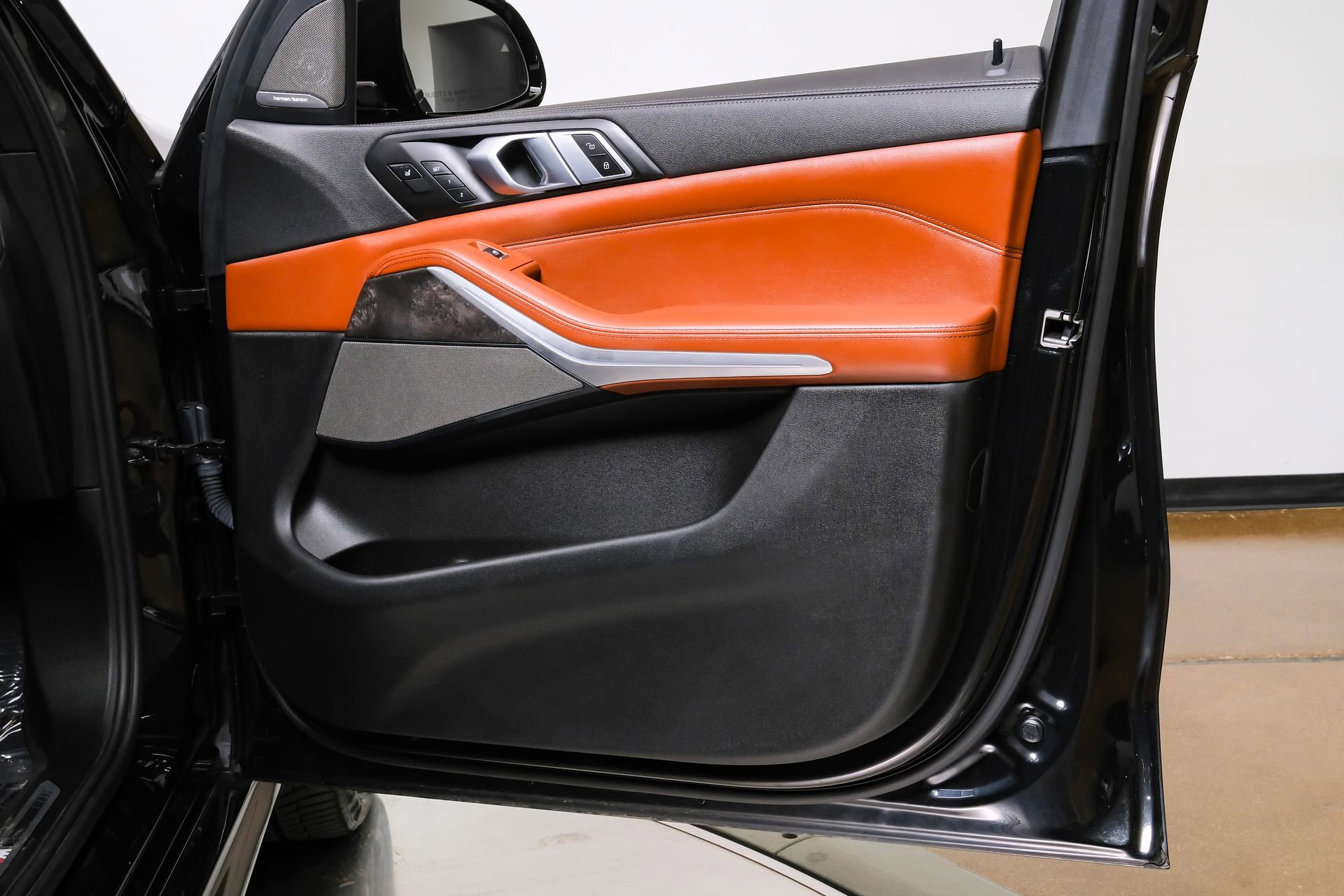 Used 2023 BMW X5 sDrive40i w/ Executive Package image 52