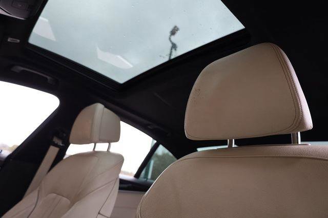 Used 2017 BMW 530i RWD image 15