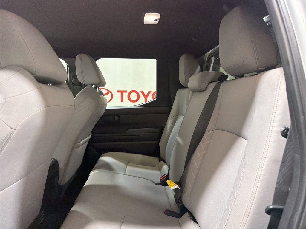 Used 2024 Toyota Tacoma SR5 AWD/4WD image 18