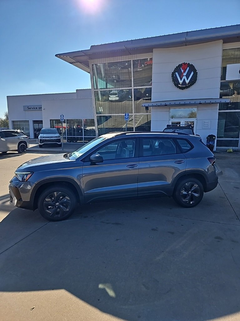 New 2026 Volkswagen Taos S image 8