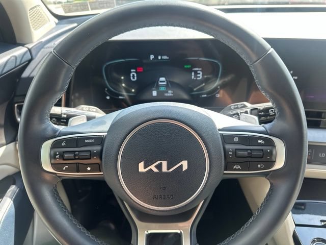 Used 2025 Kia Sportage EX AWD/4WD image 15