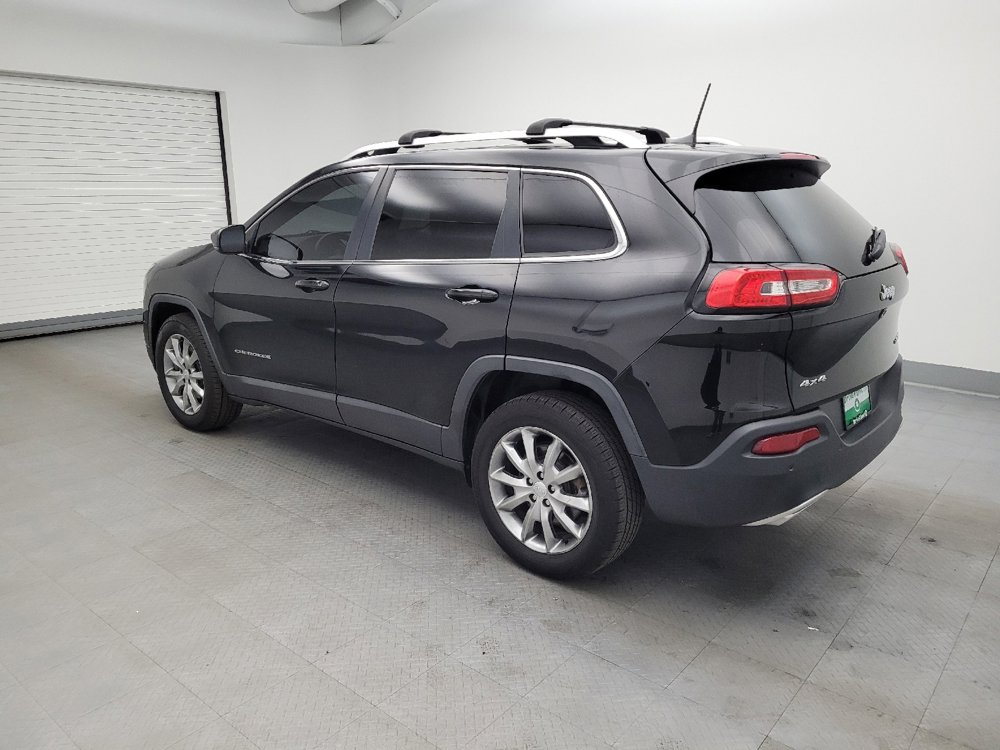 Used 2018 Jeep Cherokee Limited image 3