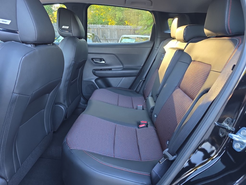 New 2027 Nissan Kicks SR w/ SR Premium Package FWD image 31