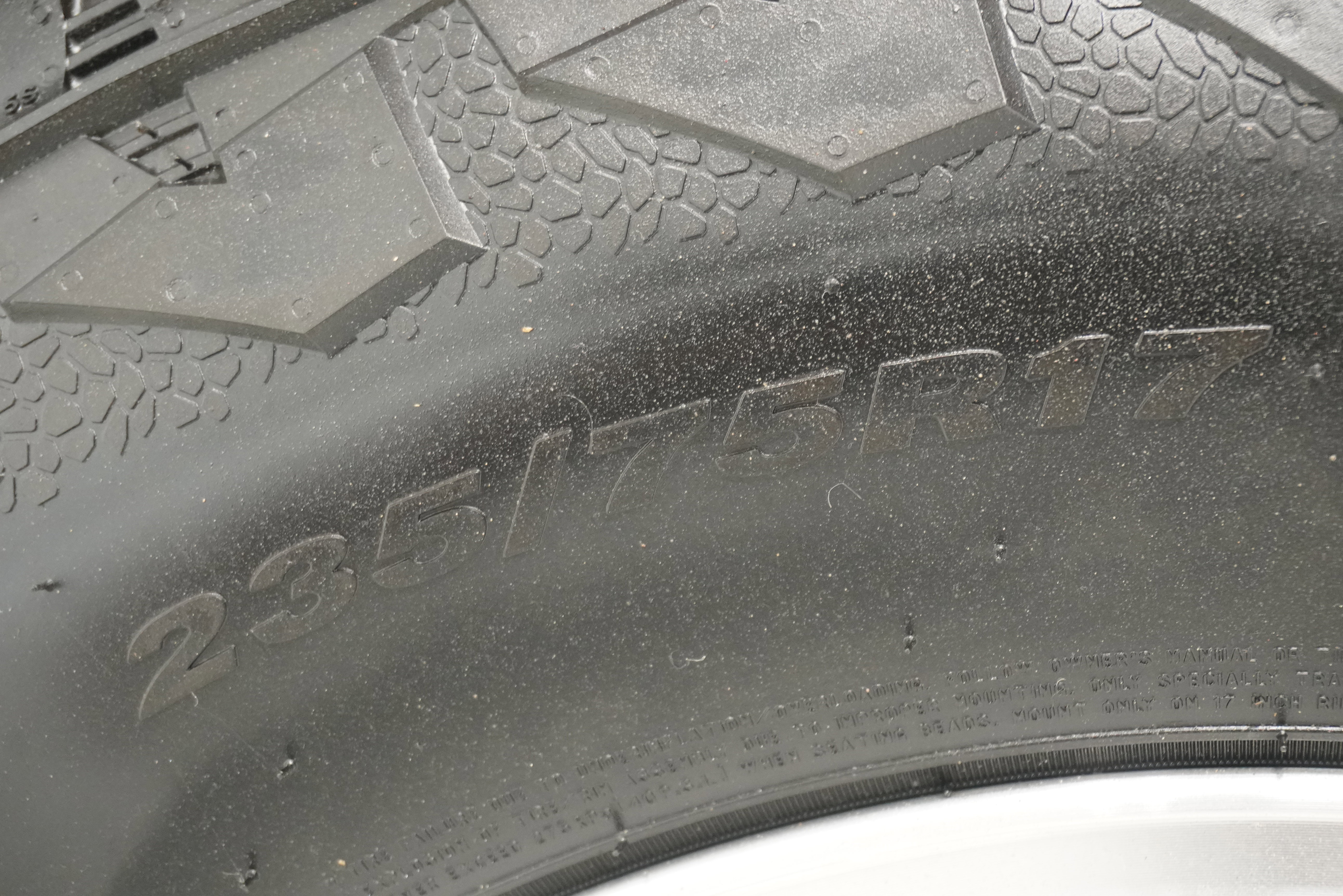 Used 2013 Ford F150 XLT w/ Mid Equipment Group image 23