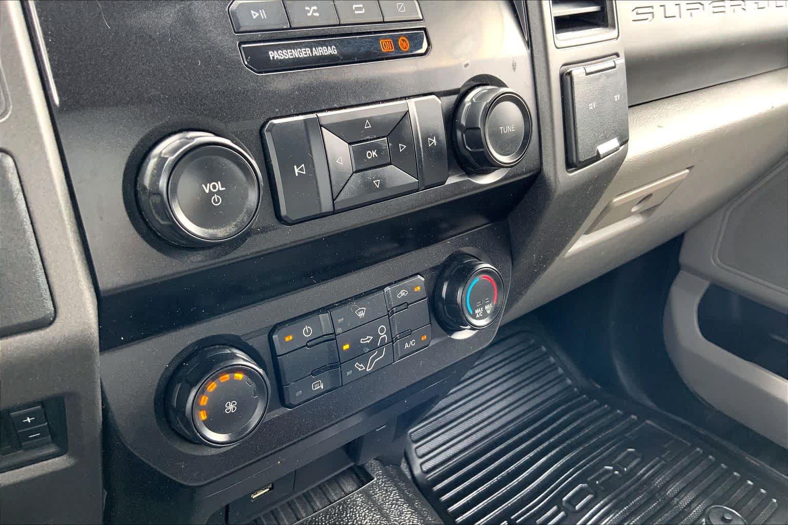 Used 2021 Ford F450 XL w/ Power Equipment Group RWD image 32