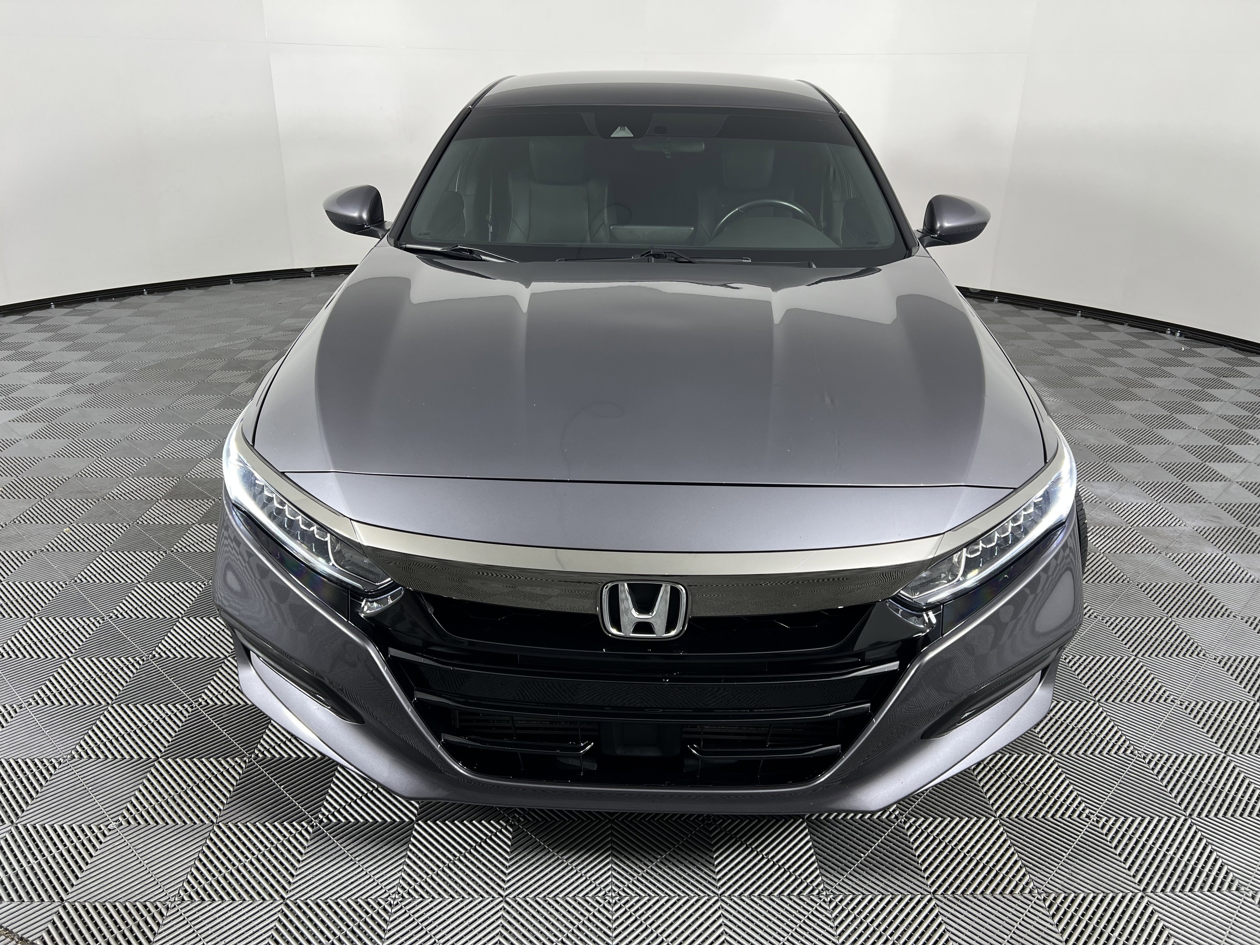 Used 2018 Honda Accord Sport image 5
