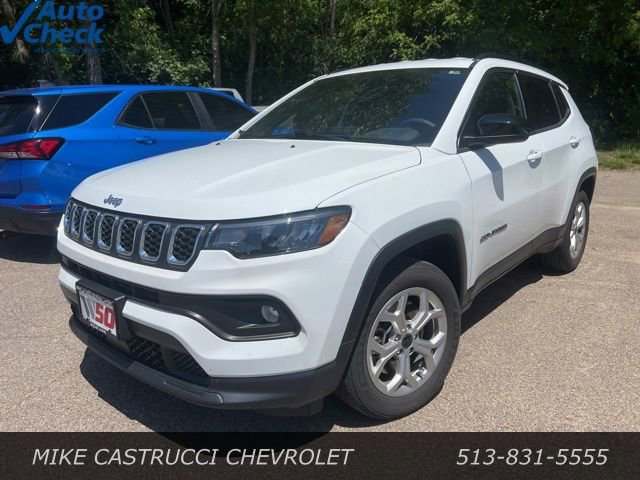 Used 2025 Jeep Compass Latitude AWD/4WD image 1