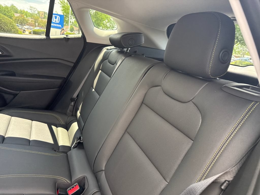Used 2024 Chevrolet Trax ACTIV w/ Sunroof Package FWD image 19
