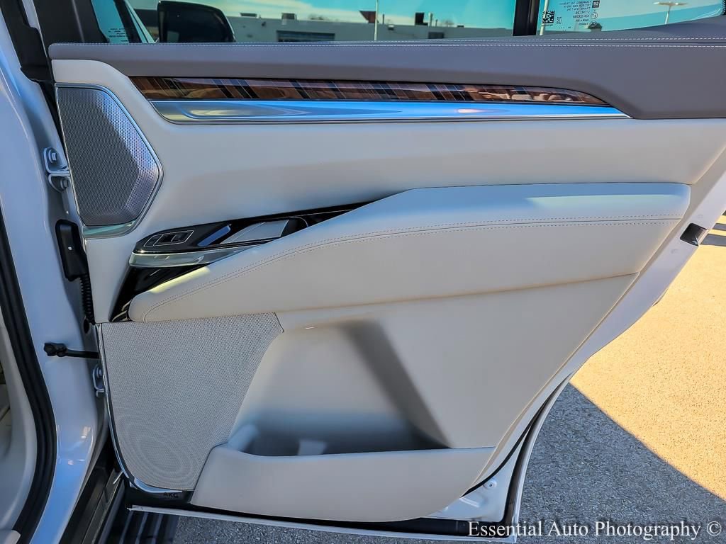 Used 2025 Cadillac Escalade Sport Platinum image 24