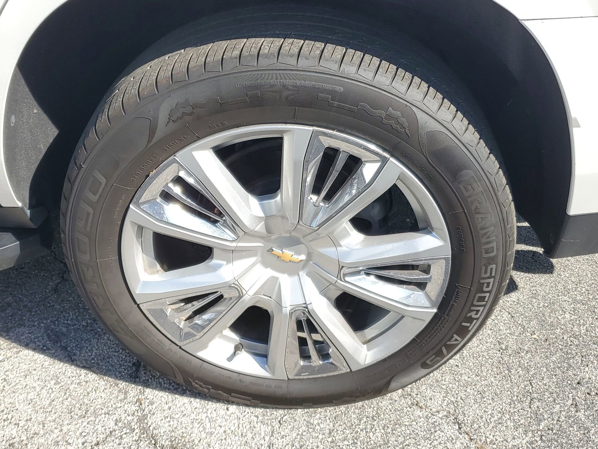 Used 2022 Chevrolet Tahoe High Country image 5