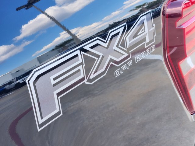 Used 2024 Ford F150 Lariat w/ FX4 Off-Road Package AWD/4WD image 11
