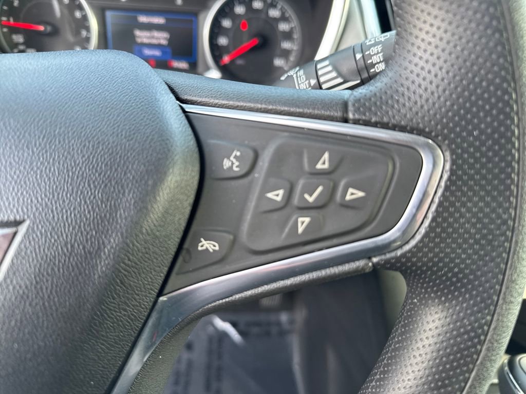 Used 2019 Chevrolet Equinox LT image 19