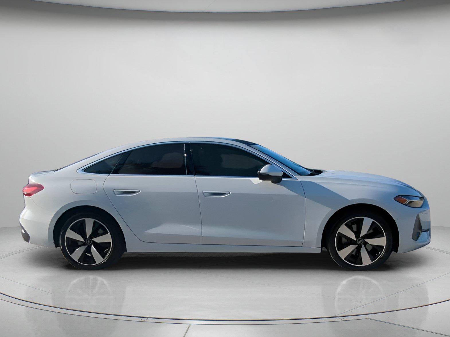 Used 2025 Audi A5 2.0T Premium Plus AWD/4WD image 33