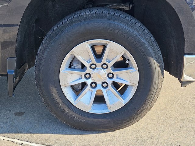 Used 2024 Chevrolet Silverado 1500 LT RWD image 22