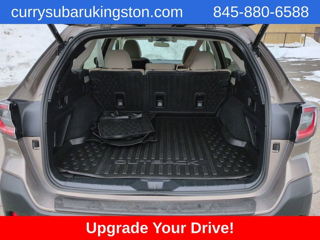 Used 2021 Subaru Outback Premium image 4