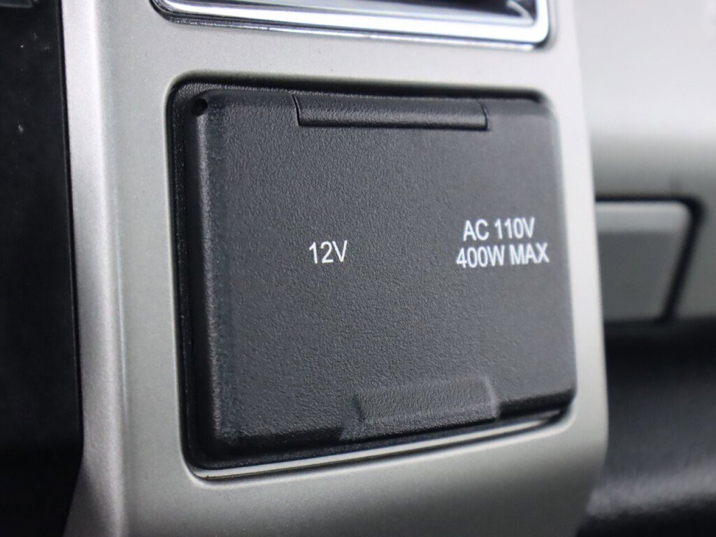 Used 2017 Ford F250 Lariat w/ FX4 Off-Road Package image 31