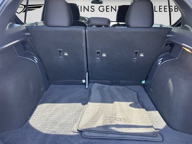 Used 2024 Nissan Kicks S FWD image 15