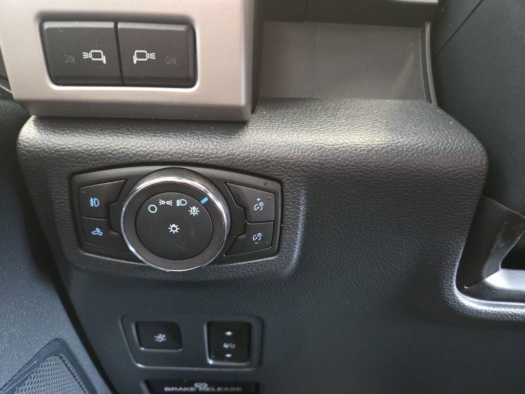 Used 2022 Ford F250 Lariat w/ Tremor Off-Road Package image 14