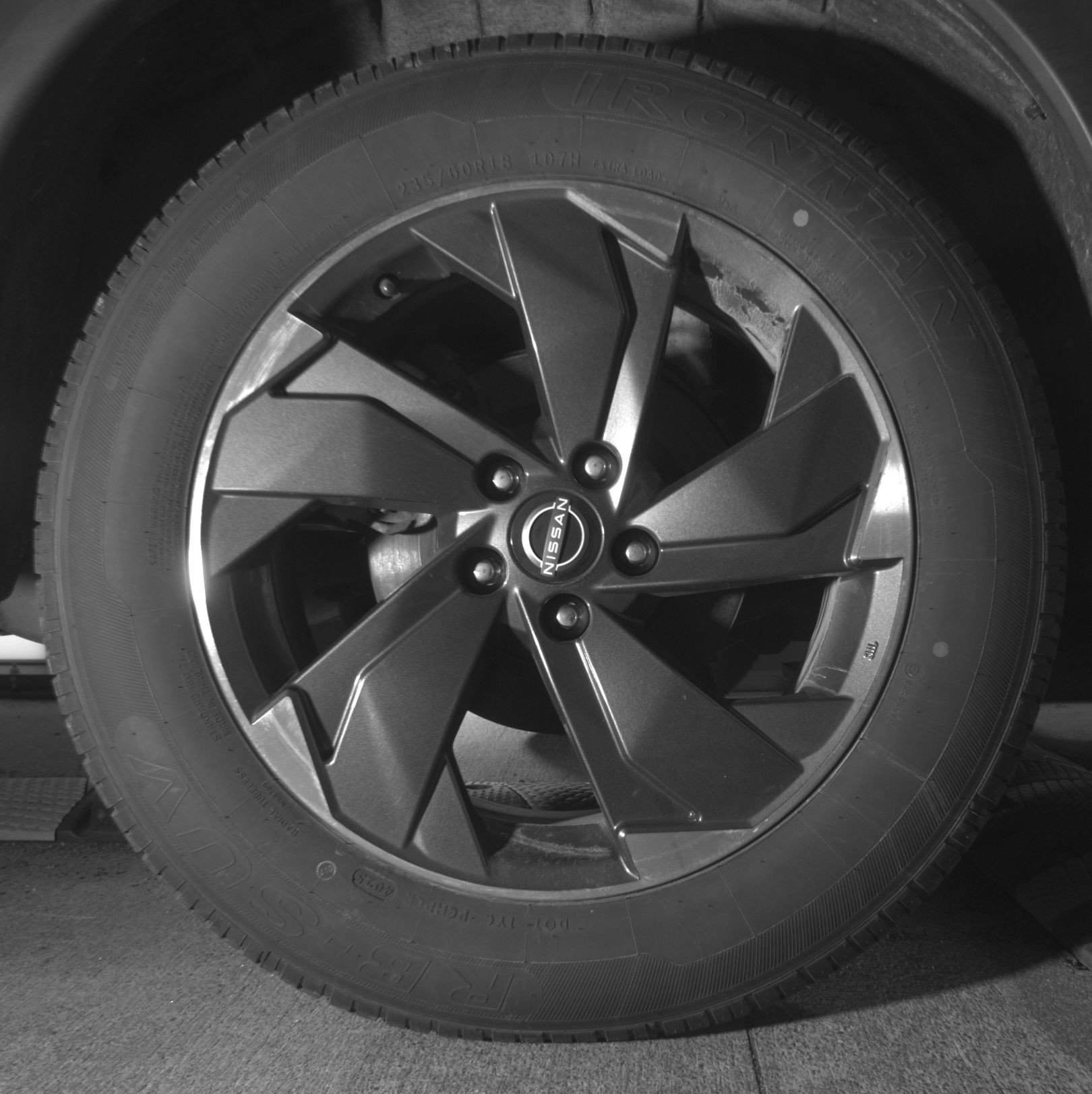 Used 2025 Nissan Rogue SV AWD/4WD image 15