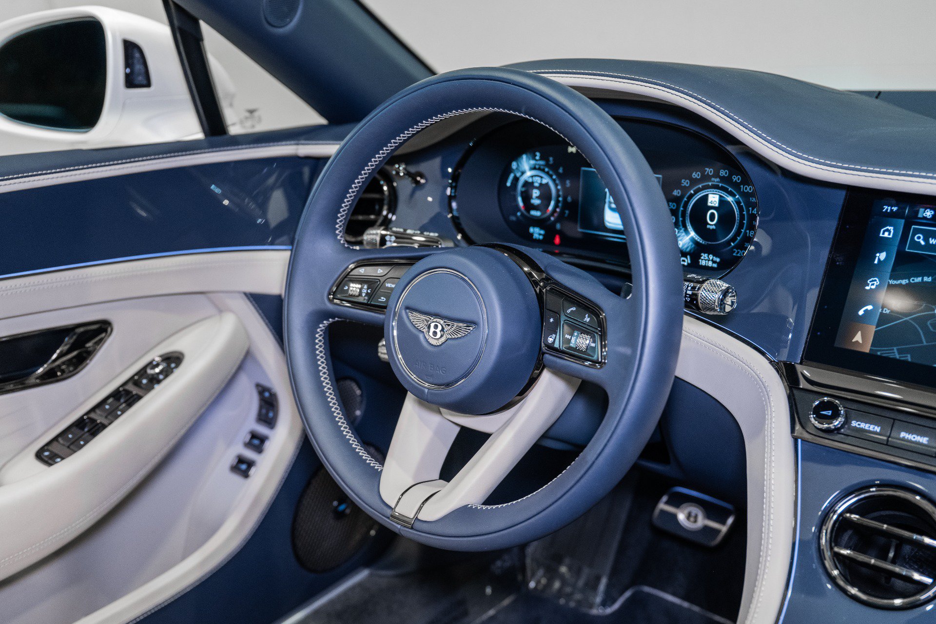 New 2026 Bentley Continental GTC AWD/4WD image 27