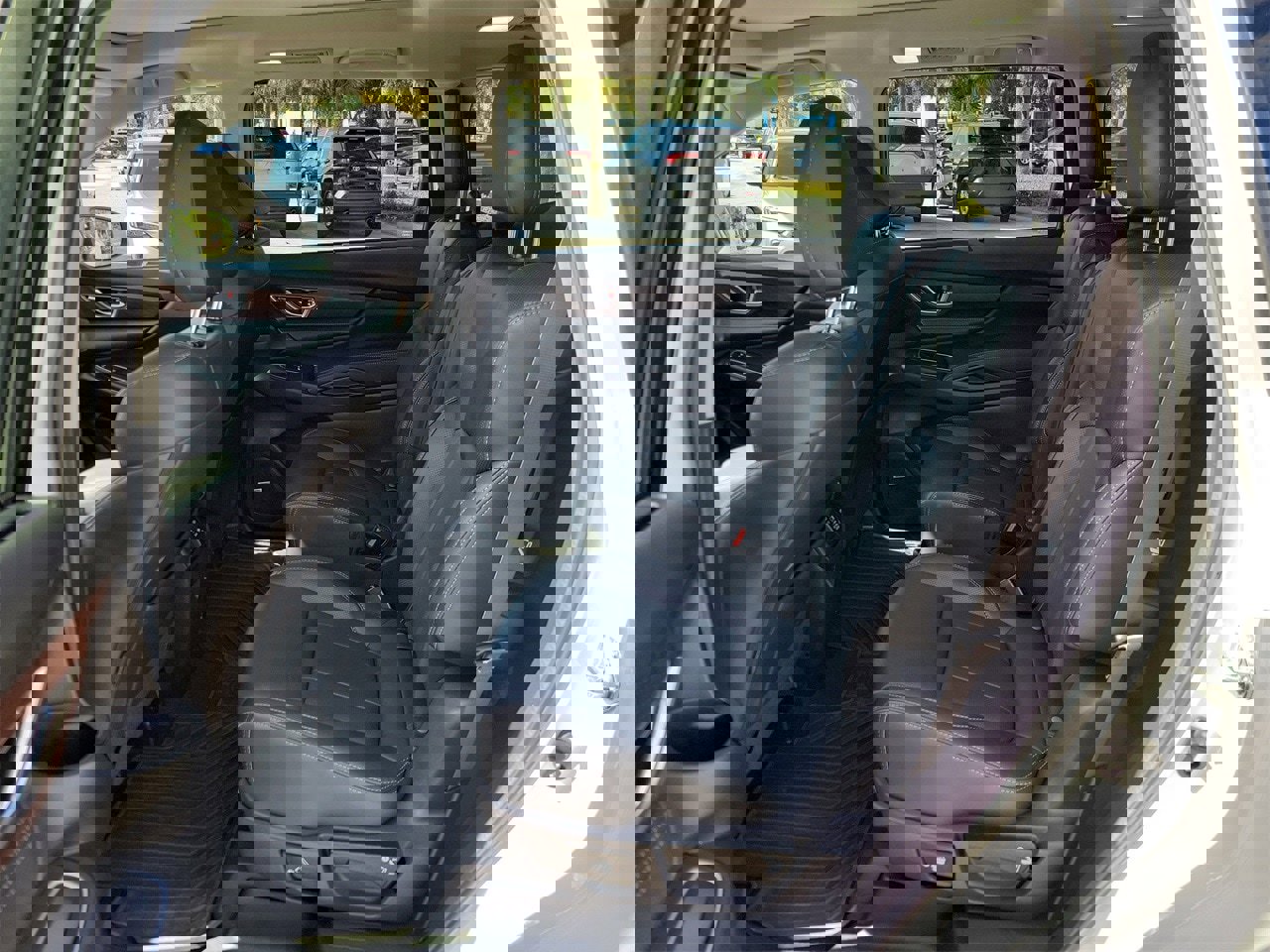 Used 2024 Subaru Ascent Touring w/ Popular Package #2 image 11