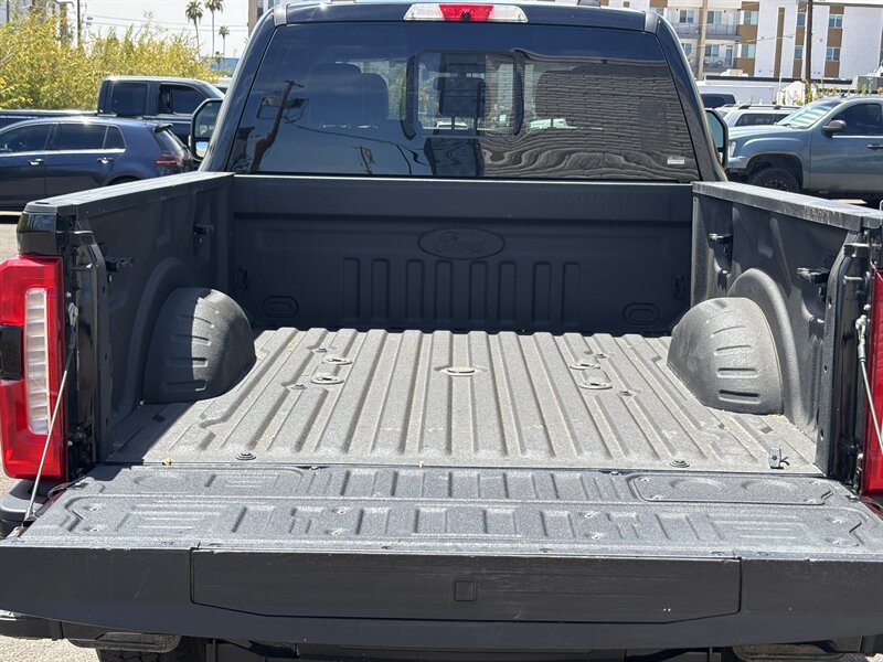 Used 2023 Ford F350 Lariat w/ Sport Appearance Package AWD/4WD image 6