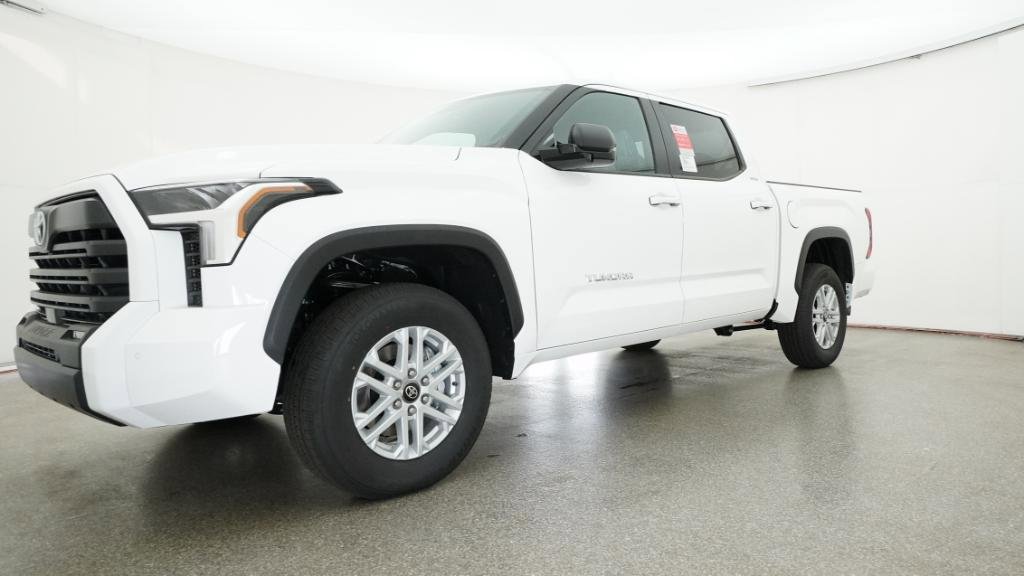 New 2026 Toyota Tundra SR5 AWD/4WD image 31