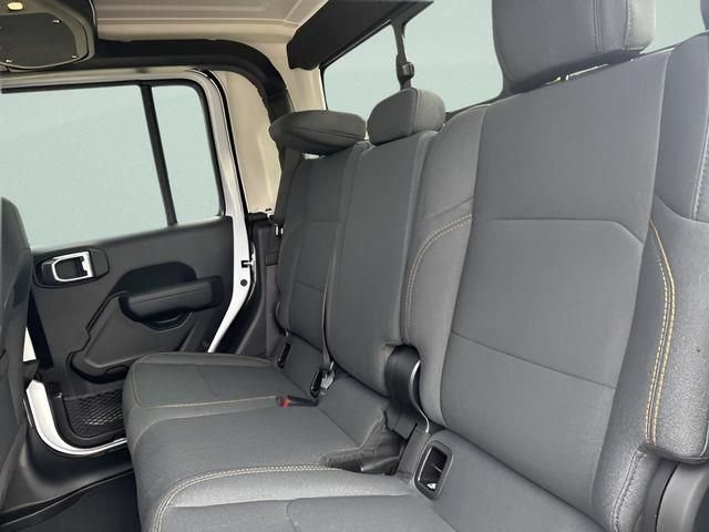 New 2026 Jeep Gladiator Sport AWD/4WD image 27