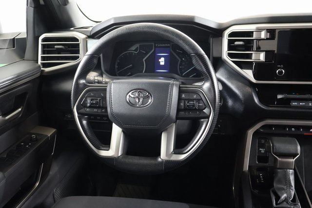 Certified 2025 Toyota Tundra SR5 AWD/4WD image 15