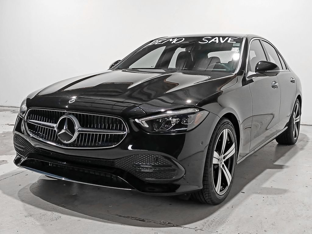 Used 2026 Mercedes-Benz C 300 4MATIC Sedan image 3