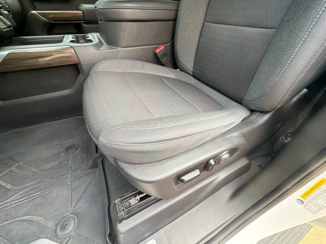 Used 2020 Chevrolet Silverado 1500 RST AWD/4WD image 21