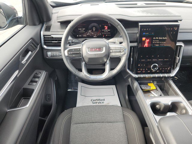 Used 2025 GMC Acadia Elevation image 29