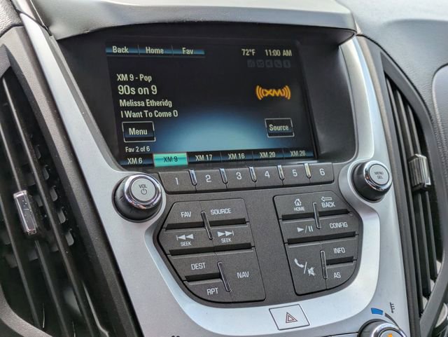 Used 2017 Chevrolet Equinox LT image 19